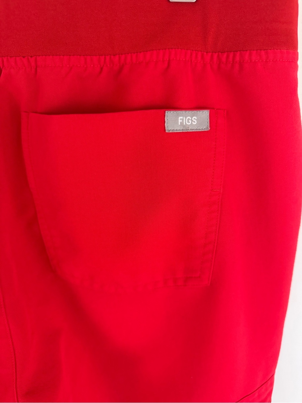 FIGS Technical Collection Red Scrub Set S/T - Picture 14 of 15